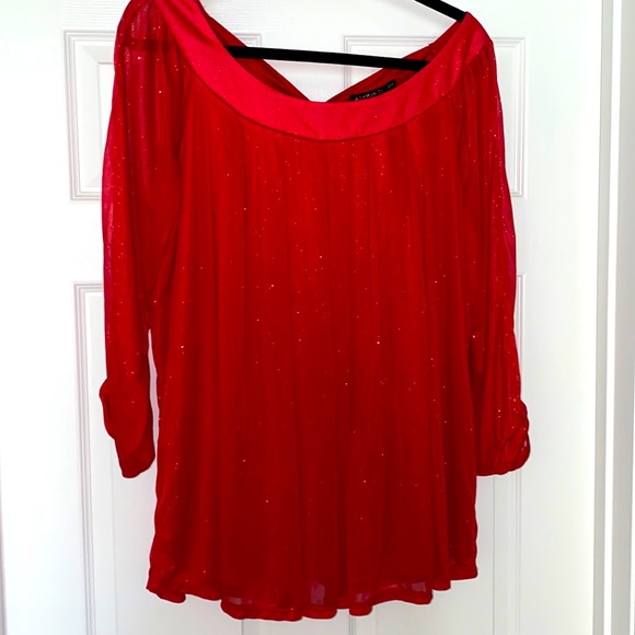 Beautiful red sparkly blouse size 2X *EUC - Picture 2 of 7